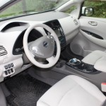 Nissan Leaf Fahrerseite Cockpit