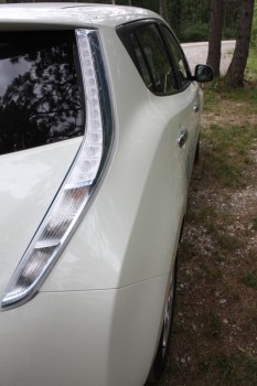 Nissan Leaf Linie