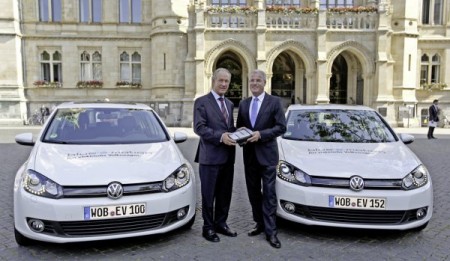 Fahrzeugübergabe 5 Golf Blue-e-Motion VW Volkswagen