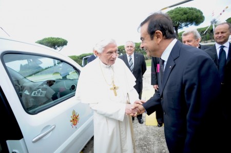 Renault Kangoo Maxi Z.E. Übergabe an Papst Benedikt XVI
