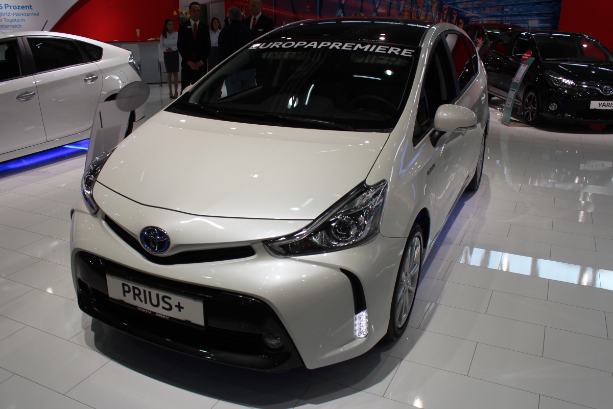 Vienna Autoshow 2015 Toyota Prius+ Hybrid